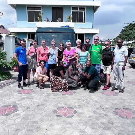 Haika Home Lodge Dar es Salaam Exteriör bild