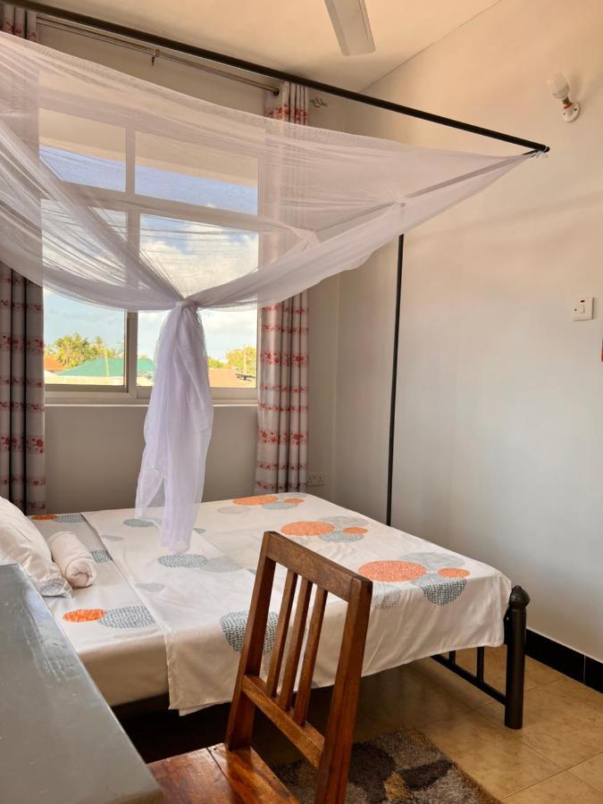 Haika Home Lodge Dar es Salaam Exteriör bild